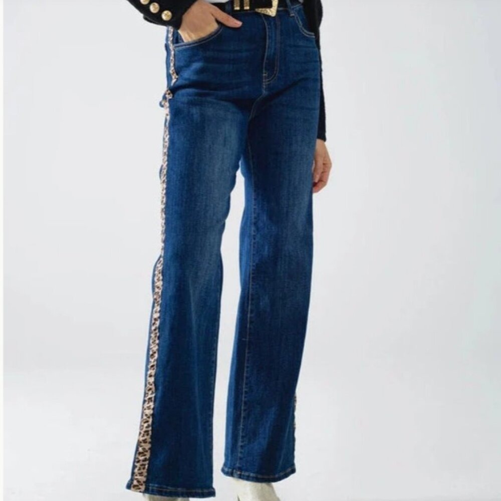 Q2 Premium Denim Jeans XS Blue Wide Leg‎ Jeans with Leopard Stripe On Side